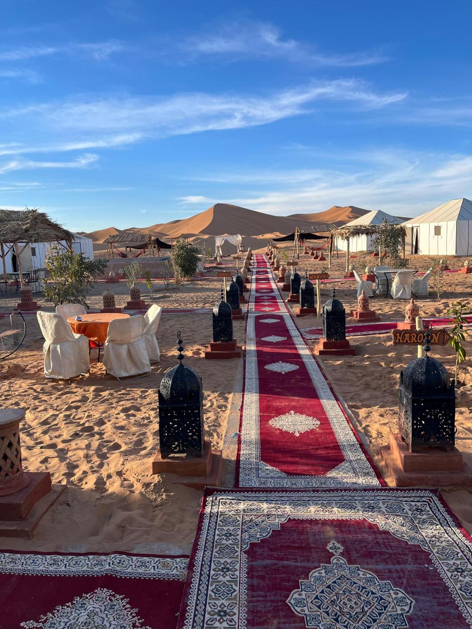 Nizar Luxury Tent Merzouga Bagian luar foto