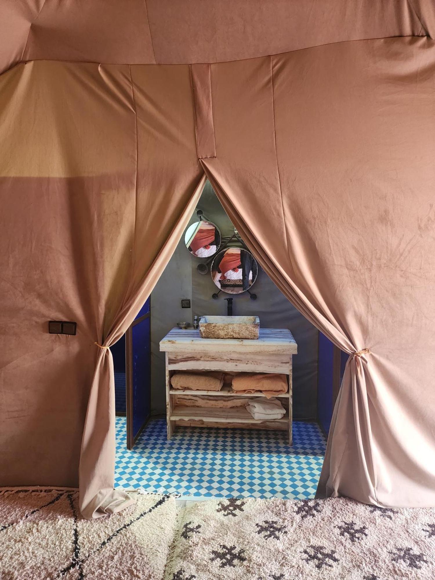 Nizar Luxury Tent Merzouga Bagian luar foto
