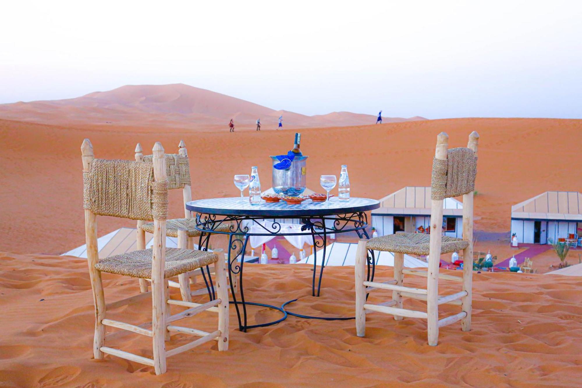 Nizar Luxury Tent Merzouga Bagian luar foto